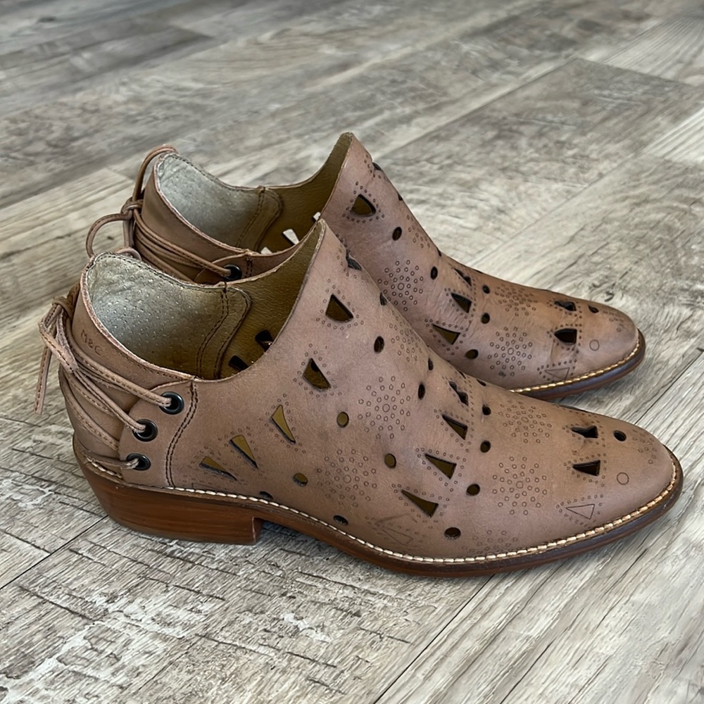 Anthropologie Musse & Cloud Coolsie Laser Cut Ankle Booties.